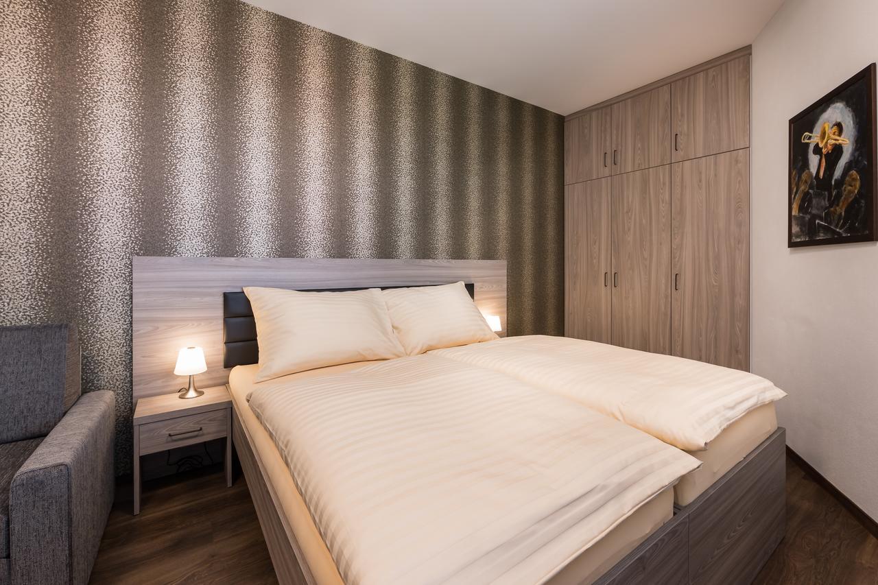 Barok Hotel And Apartments Bratislava Exteriör bild